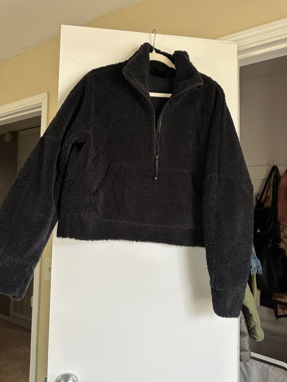 M/L Black Lululemon Teddy Sherpa Half-Zip Lined Pullover Jacket